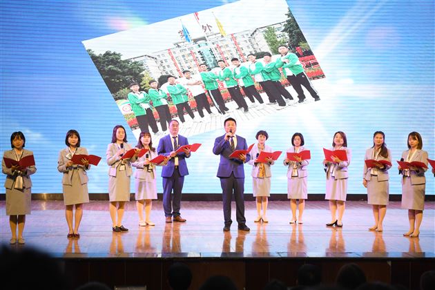 扬帆起航,逐梦中考——棠外召开初2021级中考动员暨学生表彰大会