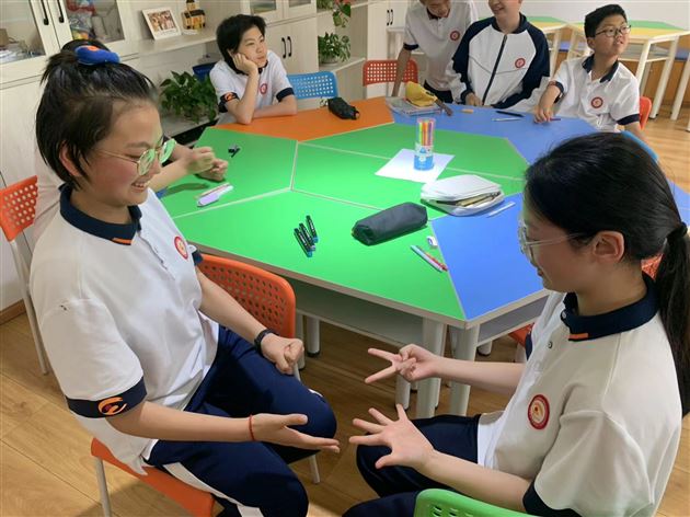 棠外初中开展心理健康专题教育