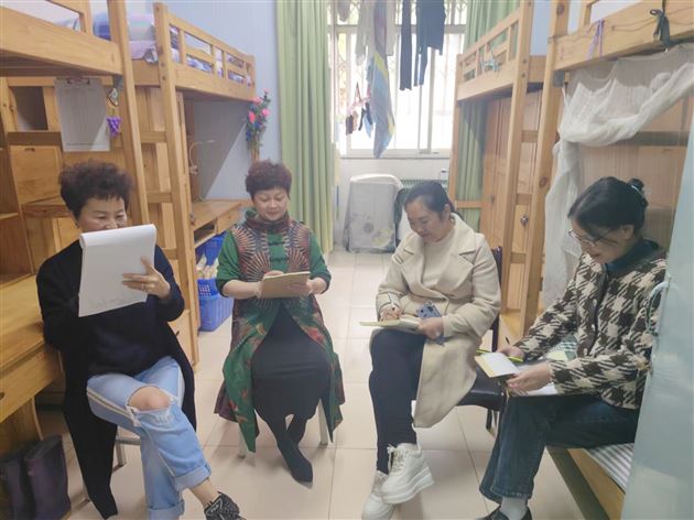 共研共防学生欺凌 共建共享安全公寓——棠外初中公寓开展防欺凌主题式单元教研活动(二)