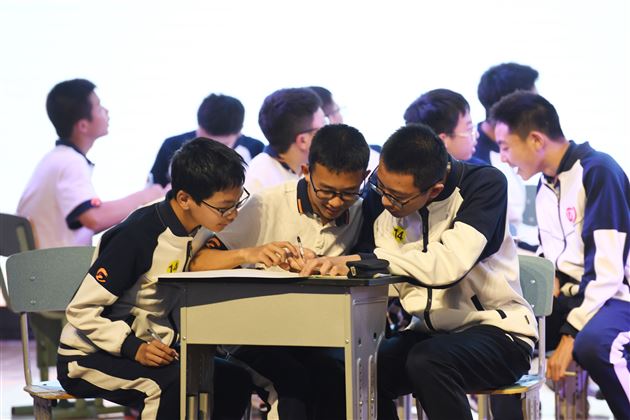 “智”趣比拼 “慧”玩数学 ——棠外初中举办第六届数学文化节