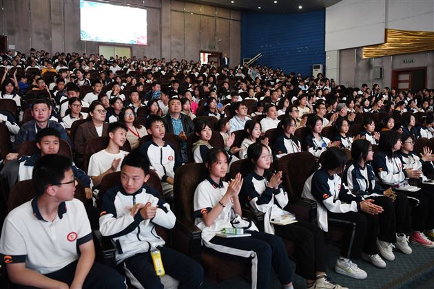 “智”趣比拼 “慧”玩数学 ——棠外初中举办第六届数学文化节