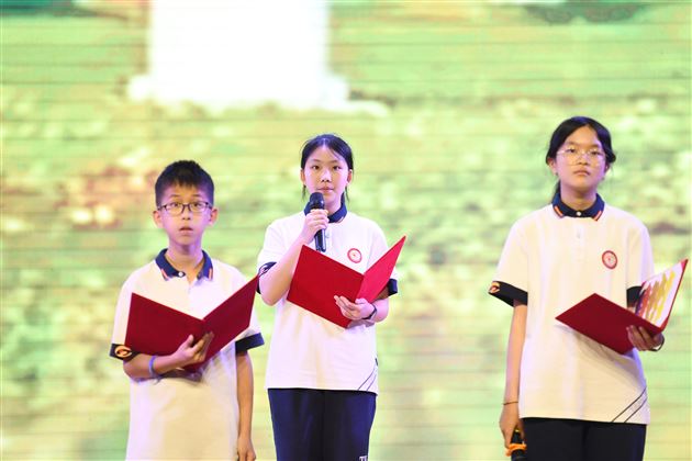 “英”悦之Sing,歌声飞Young——记棠外初2023级英语素质展示活动