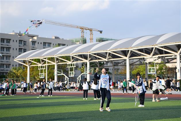 棠外少年,风华“筝”茂——棠外初中顺利举行首届“风筝节”暨跨学科主题学习活动