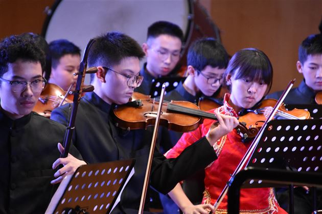 弦歌永续,再奏华章——棠外飞鹰艺术团民乐团获成都市双流区中小学生艺术节中学组一等奖