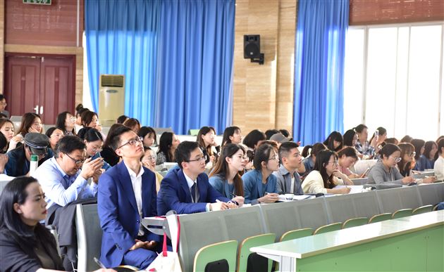 优化课堂观察,促进教学变革——棠外隆重举行成都市“教师发展基地校开放周活动”