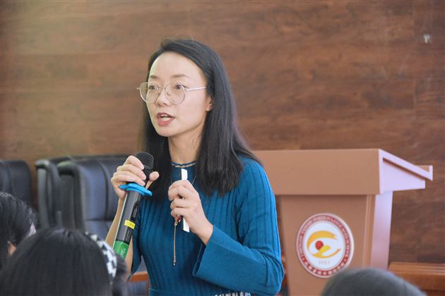 聚焦微写作 凝心促成长——双流区“微型写作教学”课堂实践研讨活动在棠外举行