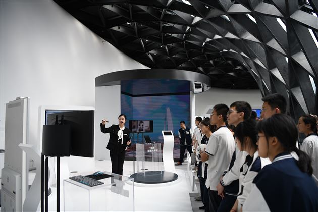 棠外 & 国家超算成都中心 成都科创生态岛 2024年五四青年节特别团日活动