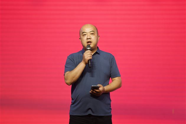 演绎人生百态 点亮青春舞台——棠外仁譞文学社举办第十九届话剧展演活动(高2023级)
