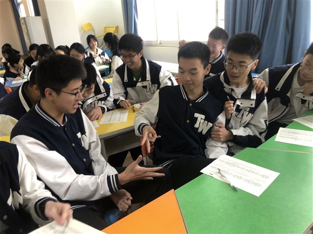 “拼”得未来 “贴”出精彩——棠外高中生涯规划活动暨2024 “5·25我爱我心理健康节”系列活动(三)