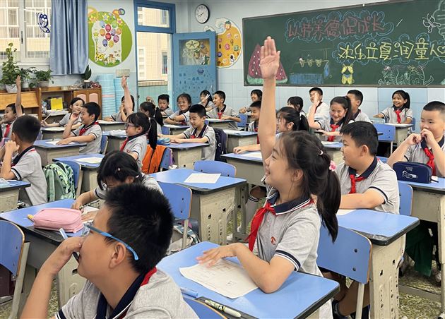 棠外附小惊现一波“小老师”——棠外第二届“大手牵小手”心理志愿者活动暨2024“5·25心理健康节”系列活动(十)
