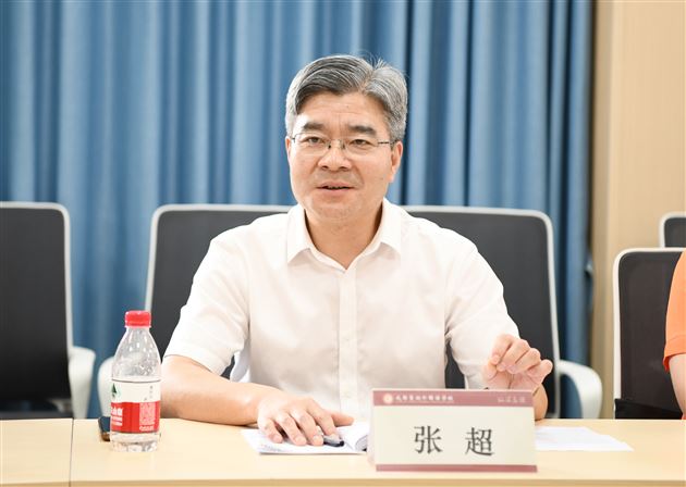 杏坛结缘,以行践知——西华师范大学赴棠外开展研究生教育实习检查工作