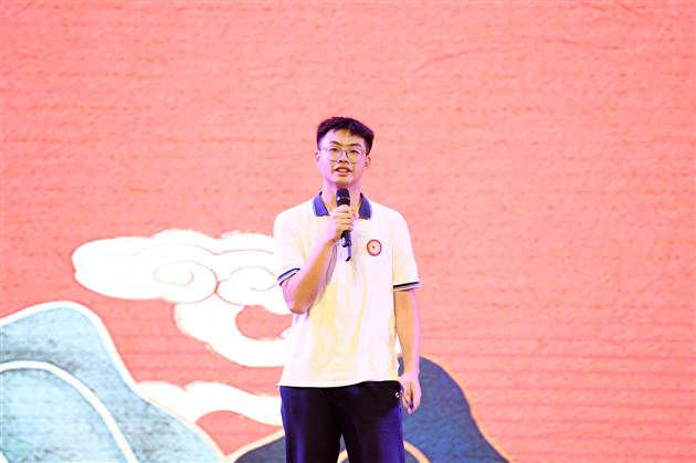 青春恰似火,扬帆正当时——棠外高2022级举行5月月考表彰暨零诊冲刺动员大会