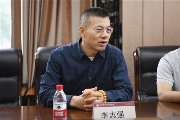 蓉港携手教育交流,两地联动合作共建——蓉港教育访问团莅临棠外交流