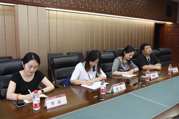 蓉港携手教育交流,两地联动合作共建——蓉港教育访问团莅临棠外交流
