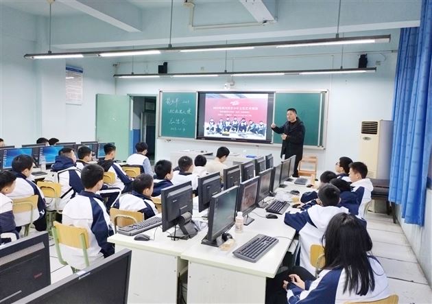 棠外初中学子参加第四届全国青科赛(四川省区域赛)喜获一等奖