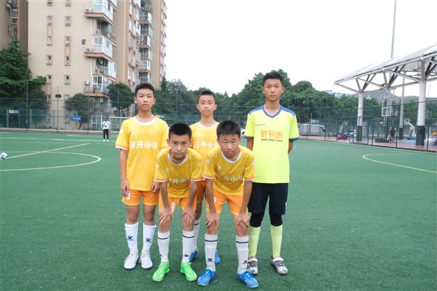 我校小学夺得双流区校园足球超级组冠军