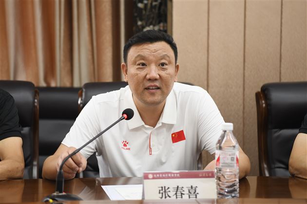 四川省田径协会与棠外签署战略合作协议并授牌