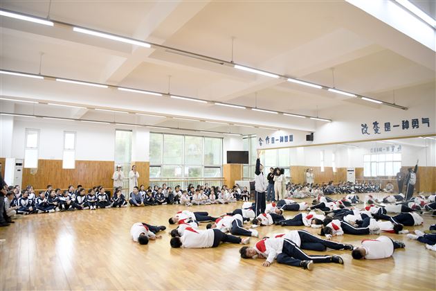 校园有“戏” 青春相“剧”——记棠外师生与北京第一六六中学《百合花颂》剧组师生同台联谊
