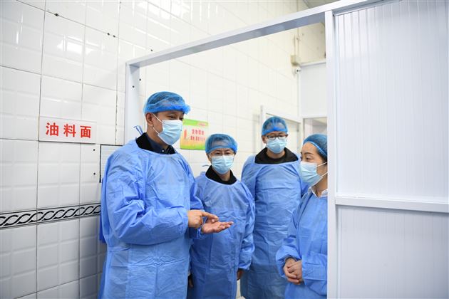 健康相伴,眼见为“食”——棠外膳食管理学生委员会深入学校餐厅参观