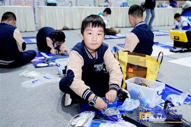 棠外附小学子在2024四川省青少年电子制作锦标赛中获佳绩