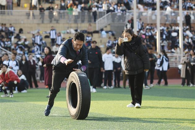 棠外初中成功举办第十一届冬季师生集体趣味运动会