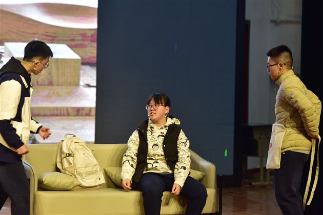 志学之路 共启未来——棠外举行2024年纪念“一二·九”爱国学生运动89周年主题团日活动