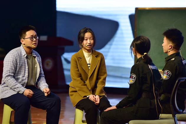 志学之路 共启未来——棠外举行2024年纪念“一二·九”爱国学生运动89周年主题团日活动