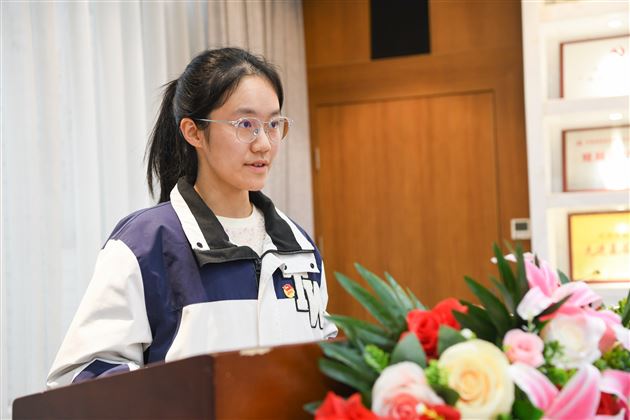坚定理想信念,永远跟党走,做新时代有为青年——棠外高中党总支开展第二十一期高中学生青年党校第三次党课学习培训