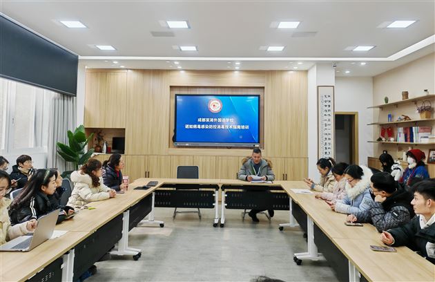 落实到位,科学防控——棠外附小开展诺如病毒感染防控消毒技术专项培训