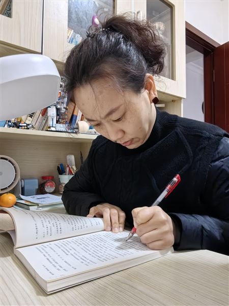 阅读启航 点亮智慧——棠外附小语文组开展教师阅读活动