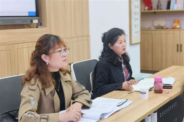 阅读启航 点亮智慧——棠外附小语文组开展教师阅读活动