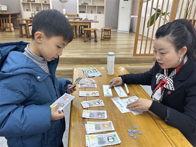 趣味闯关享欢乐 “双减”护航促成长——记棠外附小一二年级趣味闯关活动
