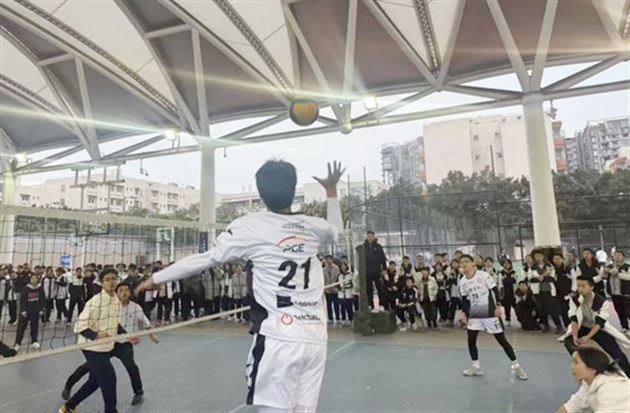 青春激扬 赛场争锋——棠外高中举行精彩纷呈的体育赛事