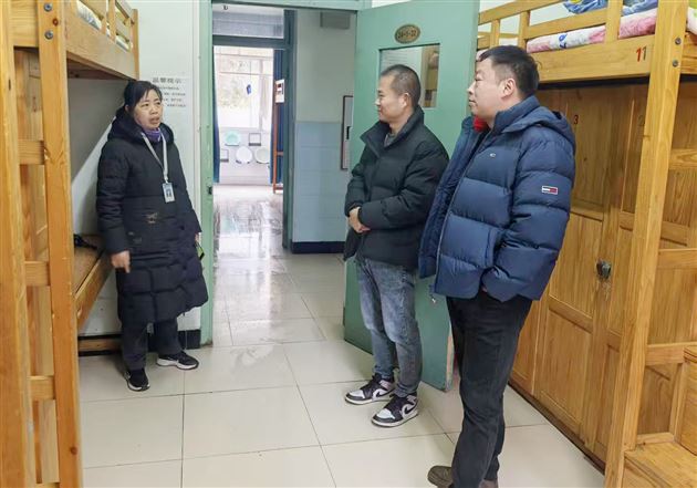 棠外初中开展新学期学生公寓安全专项检查