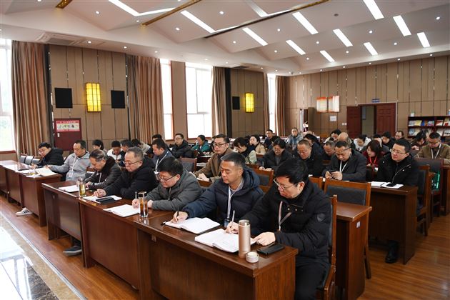 党建引领聚合力 培根铸魂促发展——棠外召开2025年春季党委扩大会议