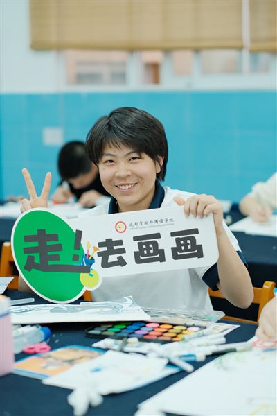 棠外2025年校园海报设计大赛圆满落幕