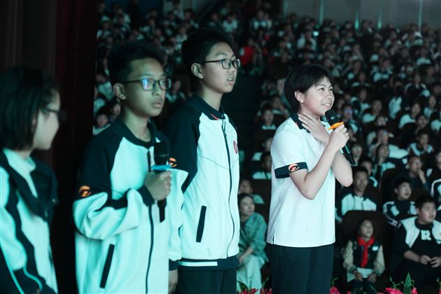 青春之声演绎经典影视魅力——棠外初中开展“声动青春”校园英语配音大赛活动
