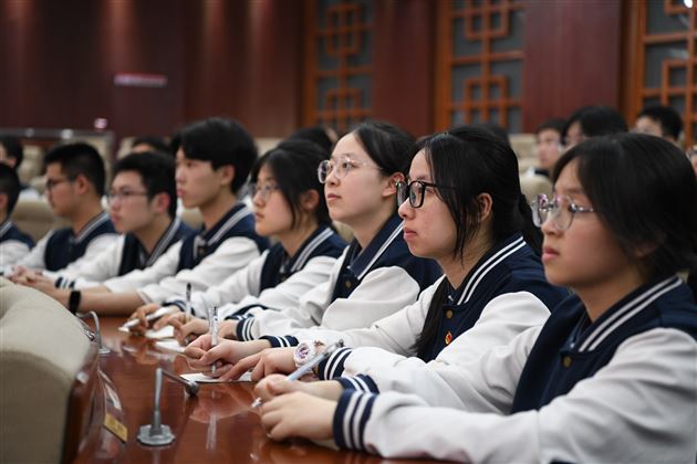 棠外联合西南财经大学开展高中青年学生党校专题培训暨“五四”青年节特别主题团日活动
