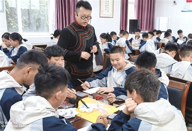 棠外王宪龙老师受邀赴雷波县送教活动