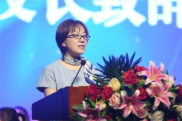 点亮阅读之光,开启整本书阅读新旅程——棠外附小成功举办双流区小学语文整本书学习任务群专题研讨活动