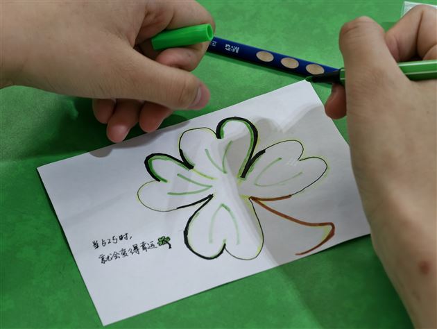 从色彩到心灵,创意表达“我爱我”——棠外高中2025年“5·25我爱我”心理健康节系列活动(五)