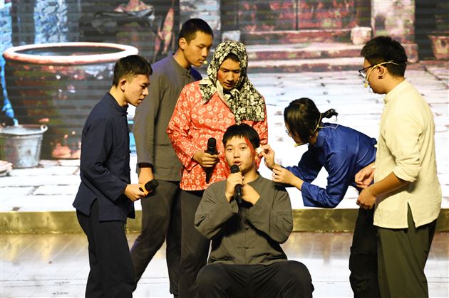 3班《窝头会馆》