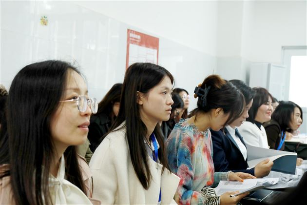 李主任现场听课