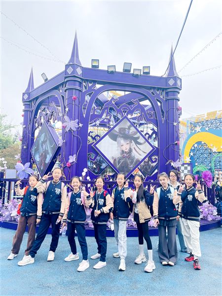 秋来正是读书季 研学正是好时节——记棠外附小六年级欢乐谷“探力学奥秘 品乐园趣味”研学之旅