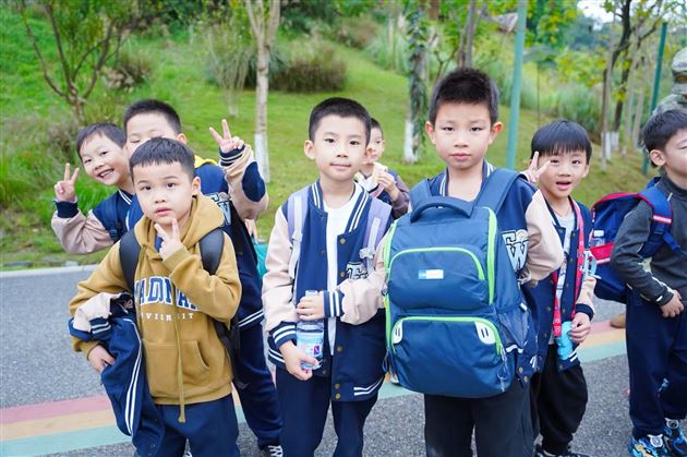 秋光正好，童心飞扬——棠外附小一年级学子欢乐田园实践纪实