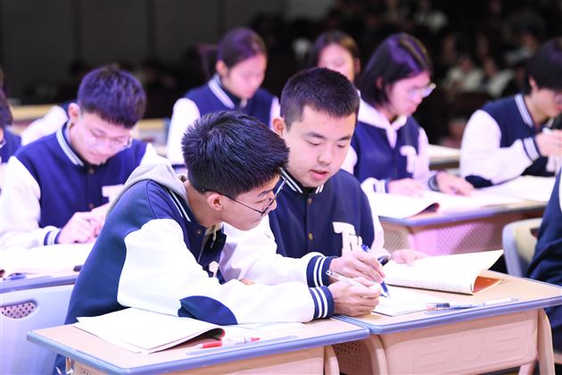 2025年四川省高中语文课堂教学展评活动在成都棠湖外国语学校成功举行