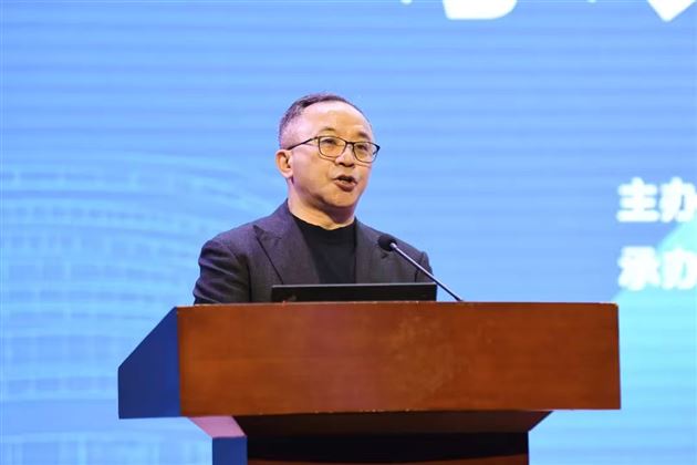 棠外高中杜宗平校长