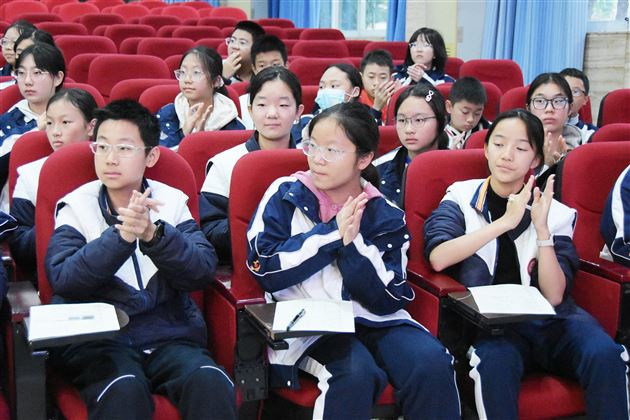 青春展风采 担当向未来——棠外初2025级学生会选举大会圆满落幕 