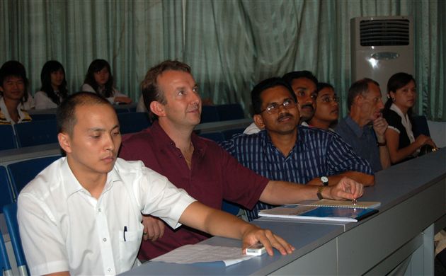 剑桥高中课程2007秋季CAL/PAL学生开学典礼(二)
</p><p>
