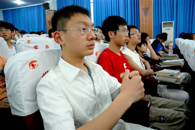 宜宾翠屏棠外高2012届衔接班开班仪式(九)